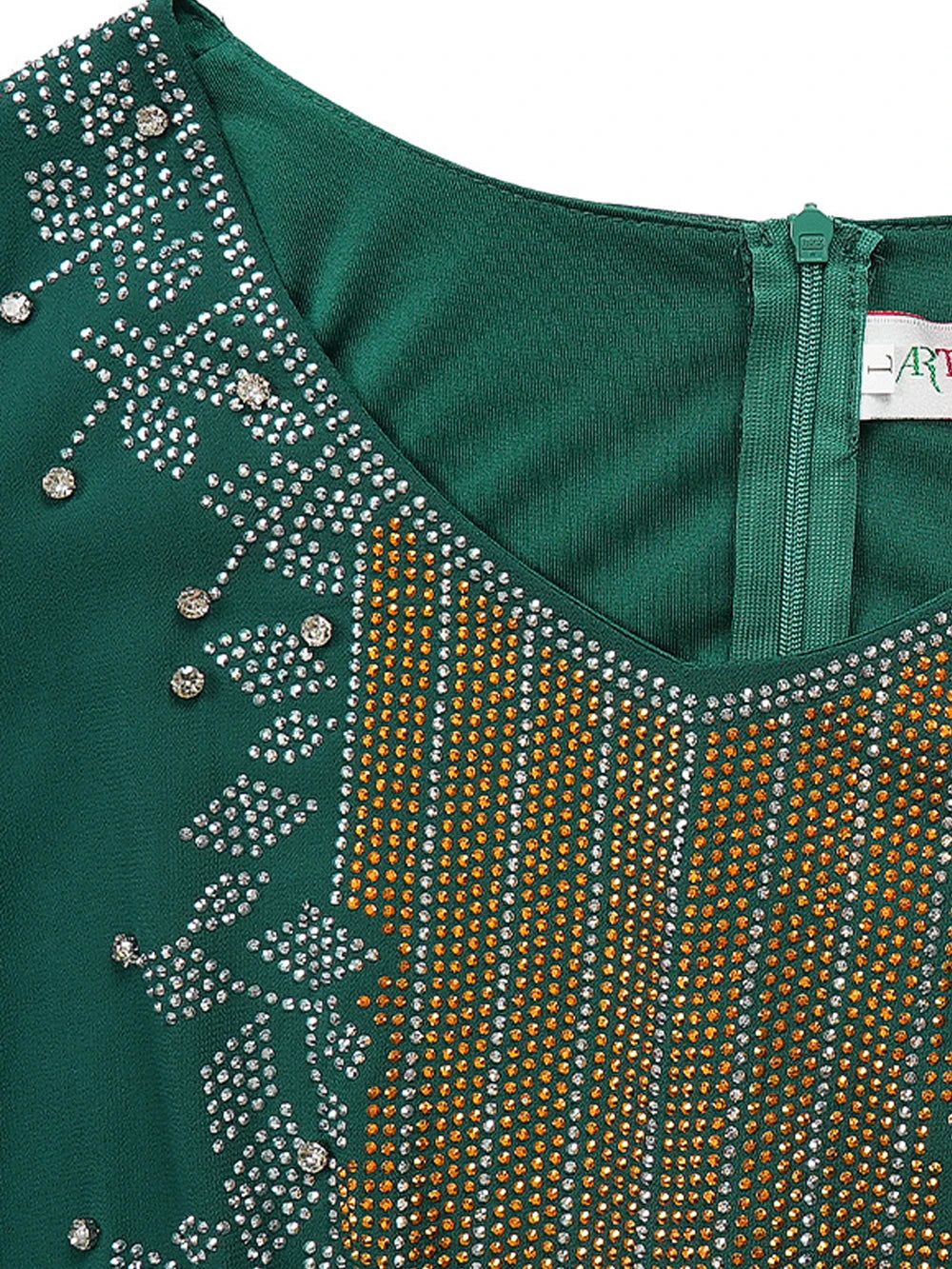 Robe de Soirée Chiffon Manches Papillon – Ornements Diamants, Style Dubai & Orient