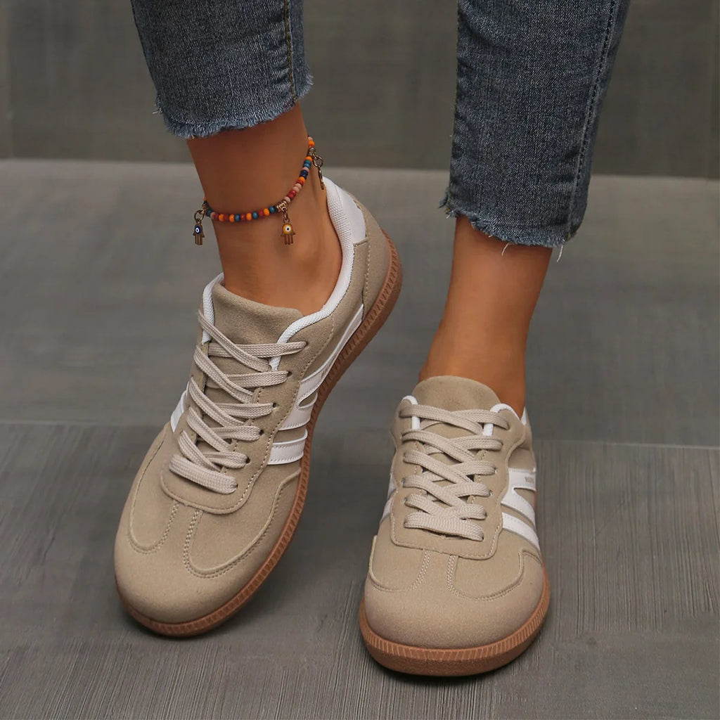Sneakers Bicolores Femme – Cuir PU & Semelle Vulcanisée | Lacets | 36-41