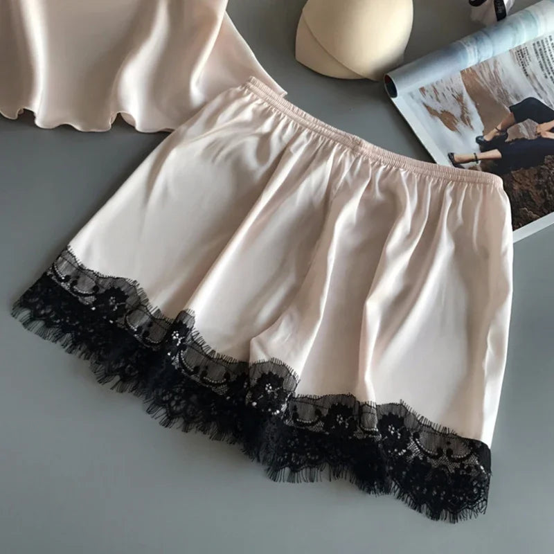 Ensemble Pyjama Satin & Dentelle 2 Pièces – Débardeur + Short | 4 Coloris | S-L