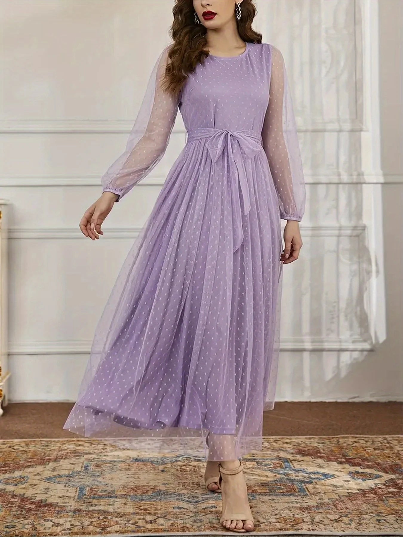 Robe Longue Semi-Transparente Manches Longues – Col Rond, Taille Empire & Ceinture