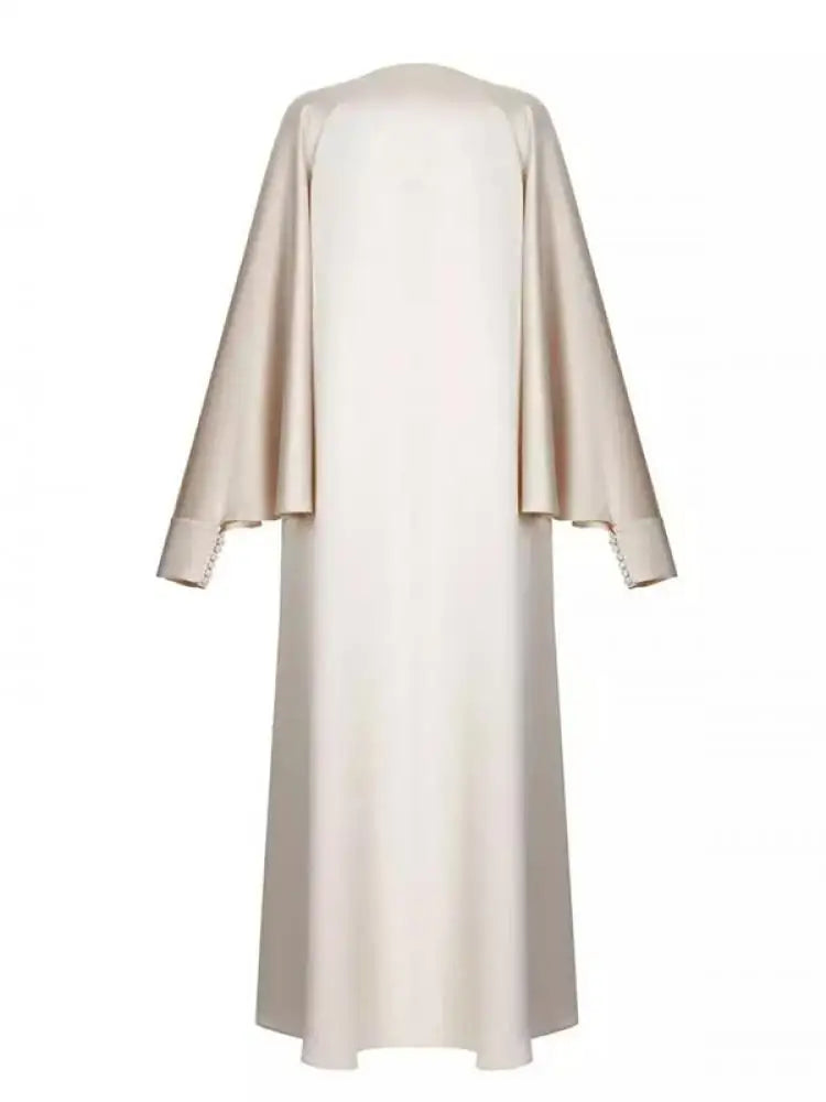 Robe Longue Femme en Satin – Manches Chauve-Souris, Fente & Col Rond Élégant