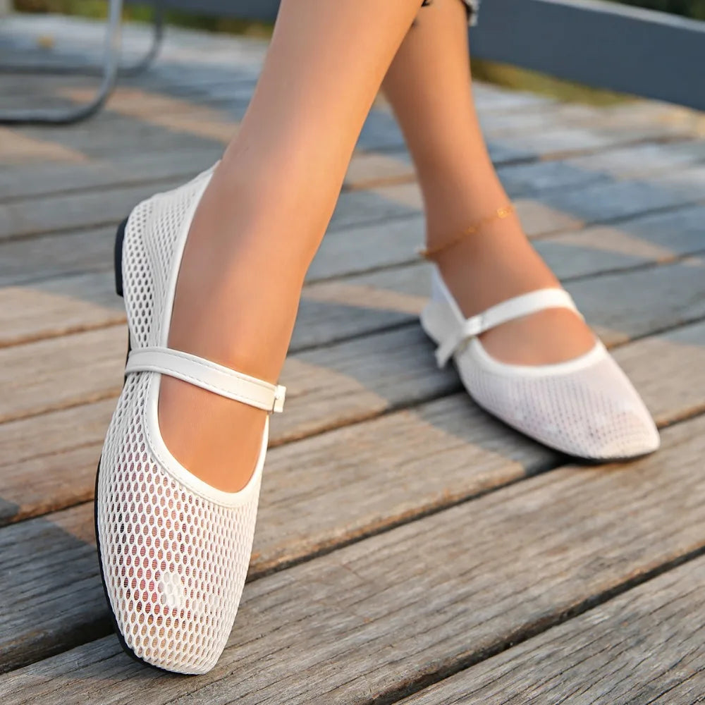 Chaussures Mary Jane Plates Mesh Ajouré – Bout Carré & Boucle | Blanc & Noir | 36-43