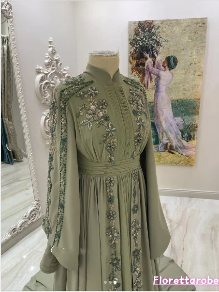 Robe de Soirée Kaftan Marocaine Sur Mesure – Chiffon & Broderies