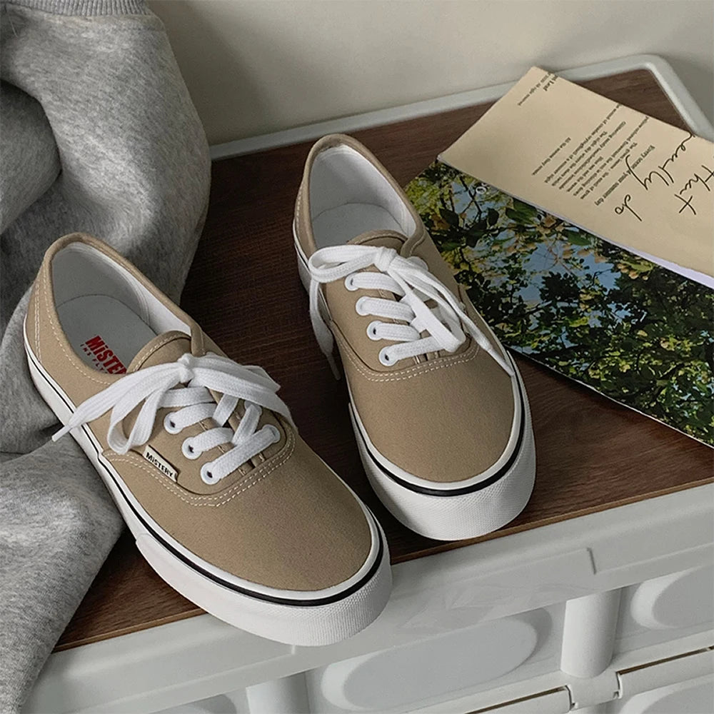 Sneakers Canvas Casual – Plates & Légères | Couleur Unie | Femme