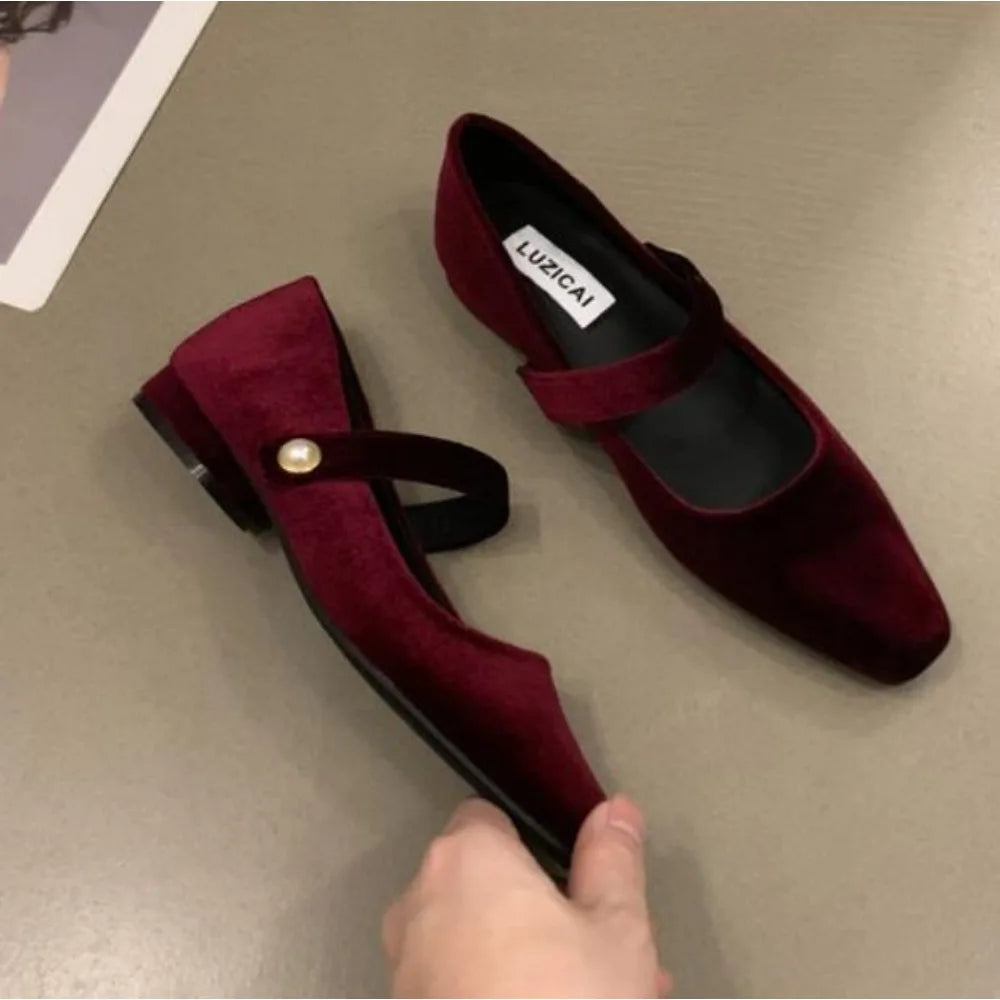 Ballerines Mary Jane Velours & Perle – Talon Bas Élégant | Bordeaux | 35-40