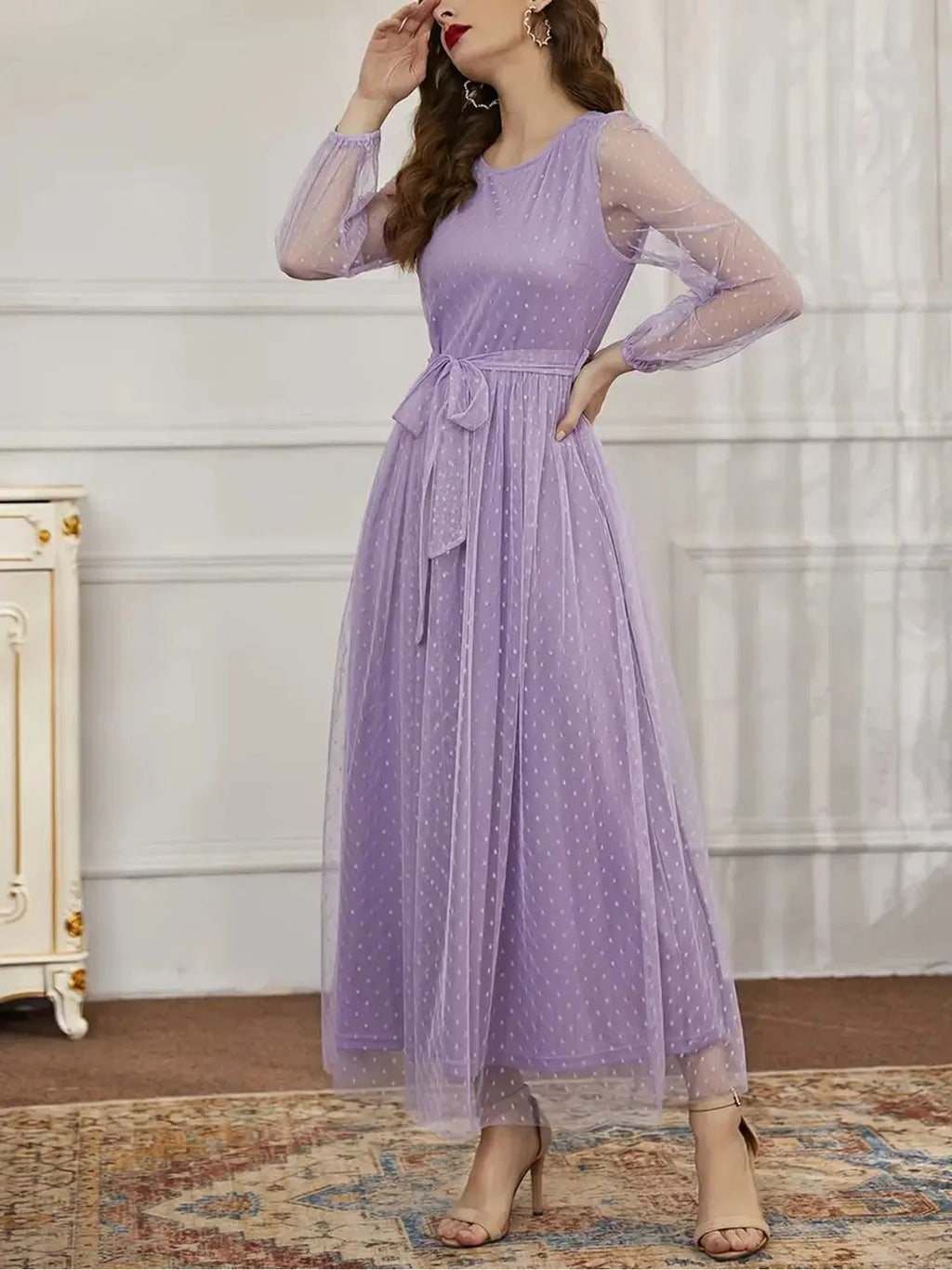 Robe Longue Semi-Transparente Manches Longues – Col Rond, Taille Empire & Ceinture