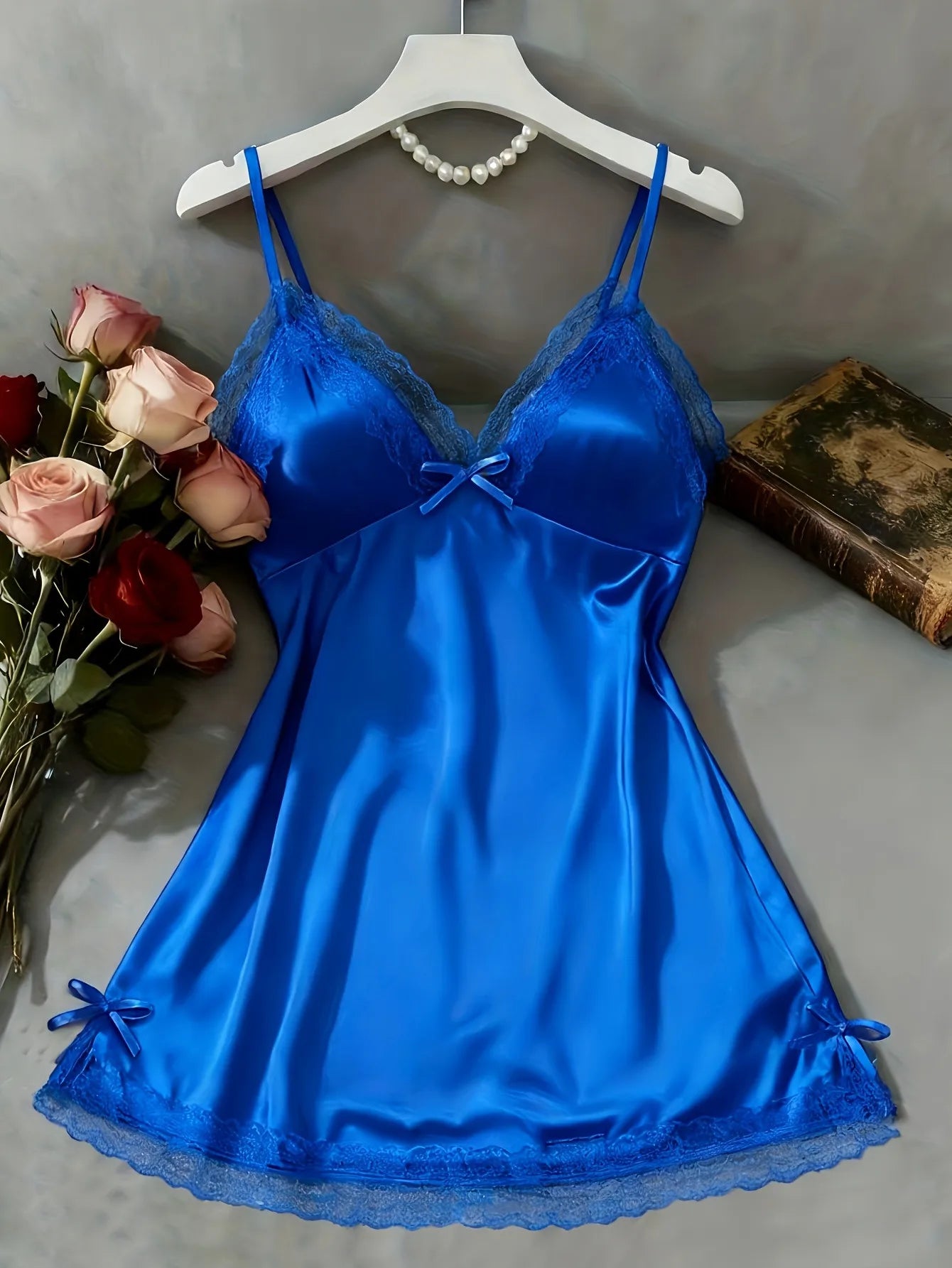 Nuisette Satin Col V Bretelles Spaghetti – Mini Slip Dress | Bleu | Taille Unique